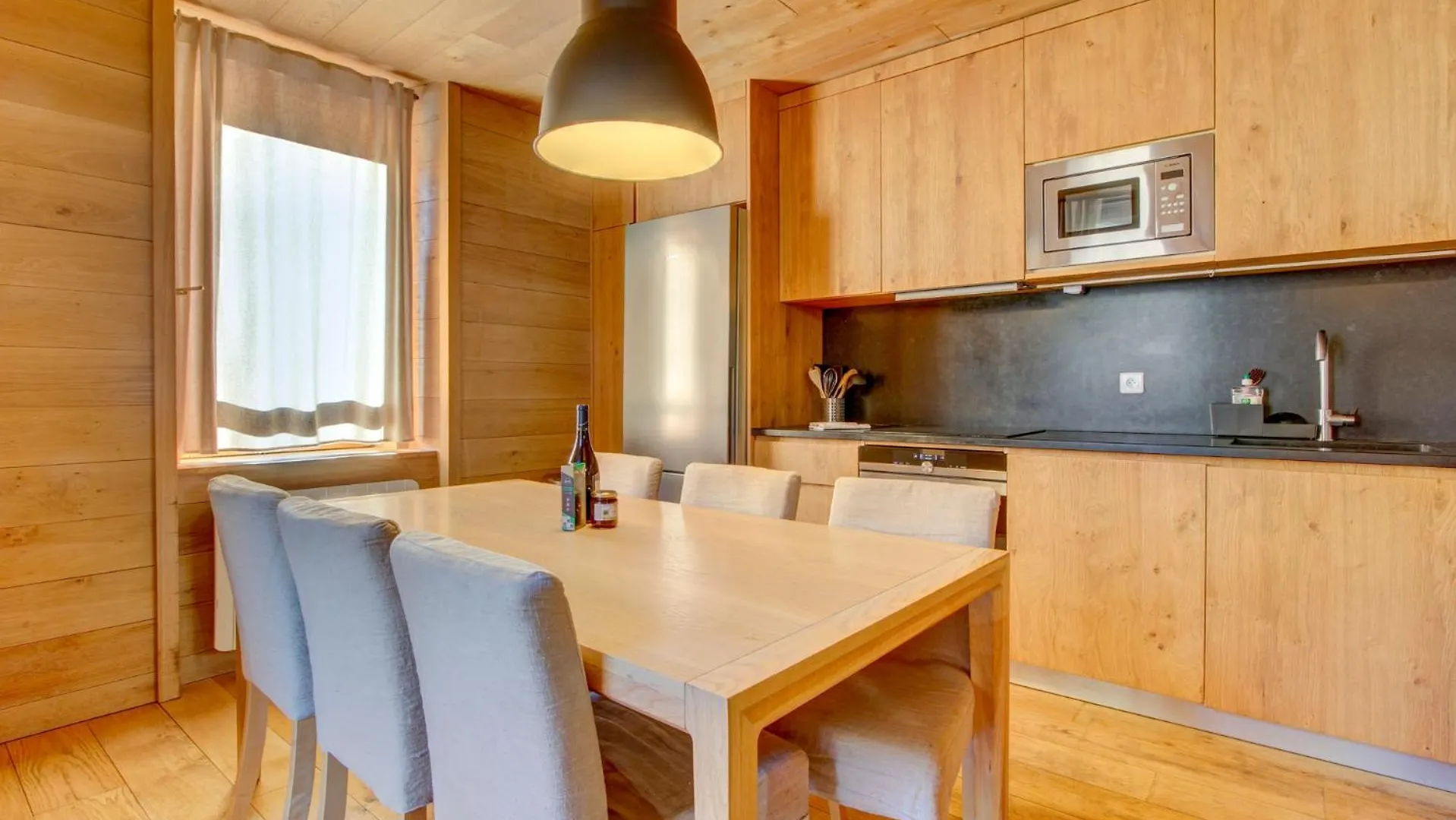 Auberge 1 Morzine 0*,